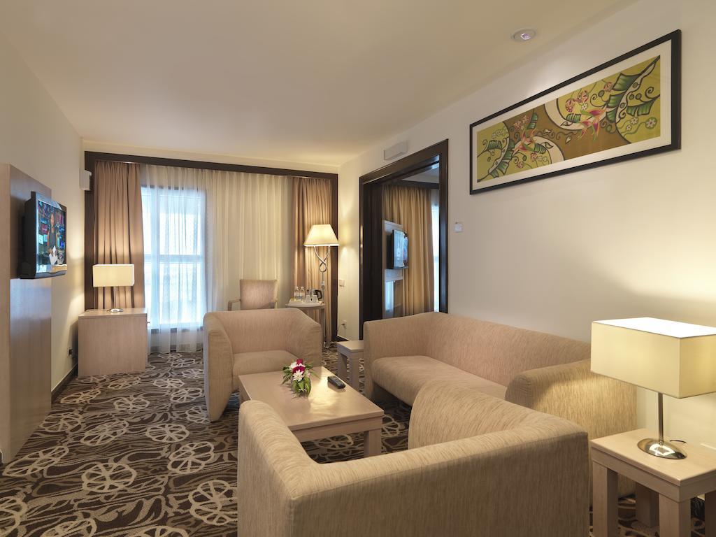 Sama-Sama Express Klia Terminal 1 - Airside Transit Hotel Sepang Dış mekan fotoğraf